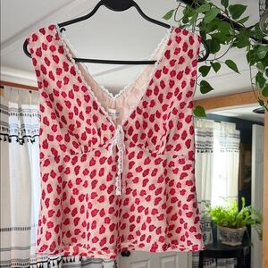 Floral Sleeveless Top with Lace Trim